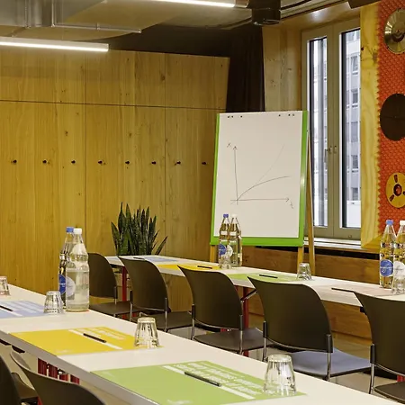 25hours Langstrasse Hotel 4*