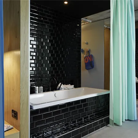Hotel 25hours Langstrasse 4*