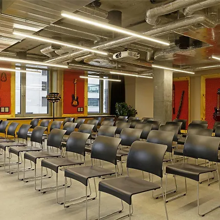 25hours Langstrasse Hotel 4*