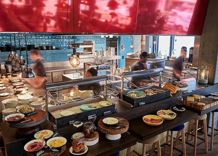 霍普巴恩霍夫25小时酒店 酒店 4*