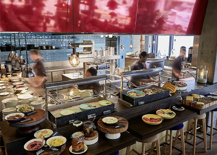 霍普巴恩霍夫25小时酒店 4*