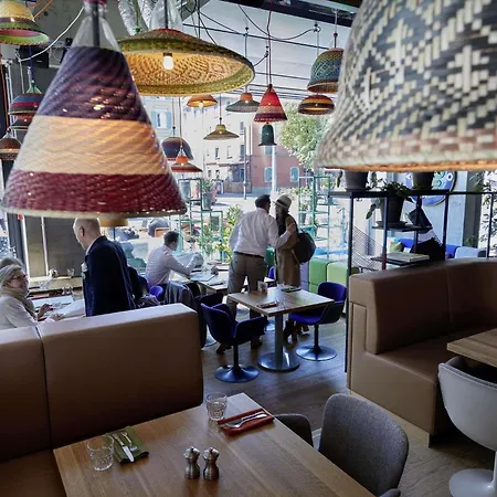 25hours Langstrasse 4* Curych