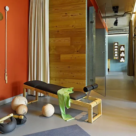 25Hours Hotel Langstrasse 4*