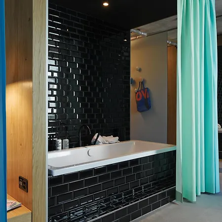 25hours Langstrasse Szálloda 4*