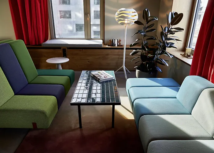 25hours Langstrasse 4*